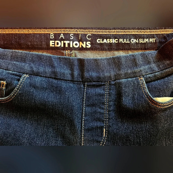 Basic Editions Classic Pull On Slim Fit Jeans - Picture 4 of 6